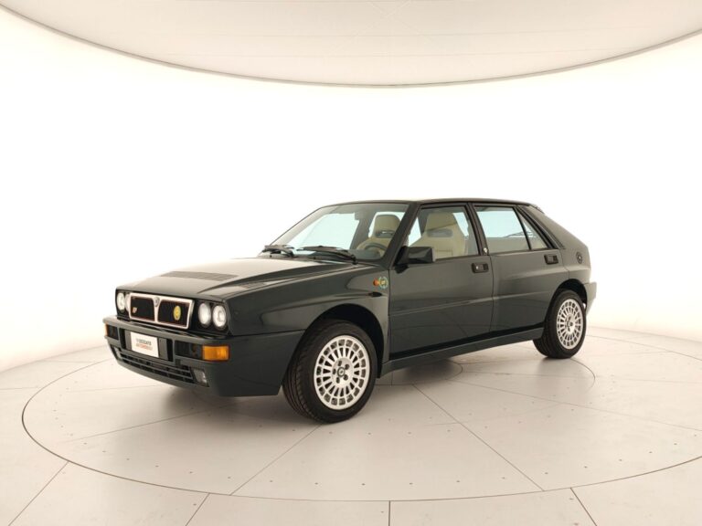 Lancia Delta hf integrale 16v evoluzione 1 serie limitata colore verde york